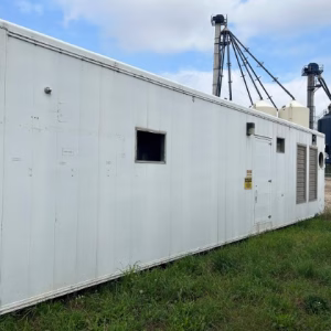 Waukesha 3521 Natural Gas Generator Set in Enclosure