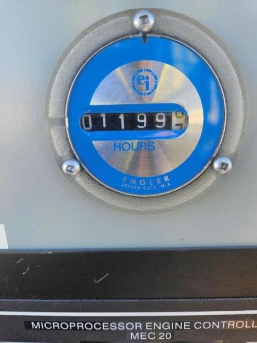 500 KW Detroit 12V92 TA Diesel Generator Set hour meter reading