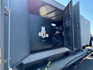 500KW E15 Diesel Generator Enclosure side view