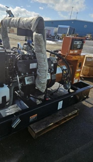 side view 60 KW Gas Genset
