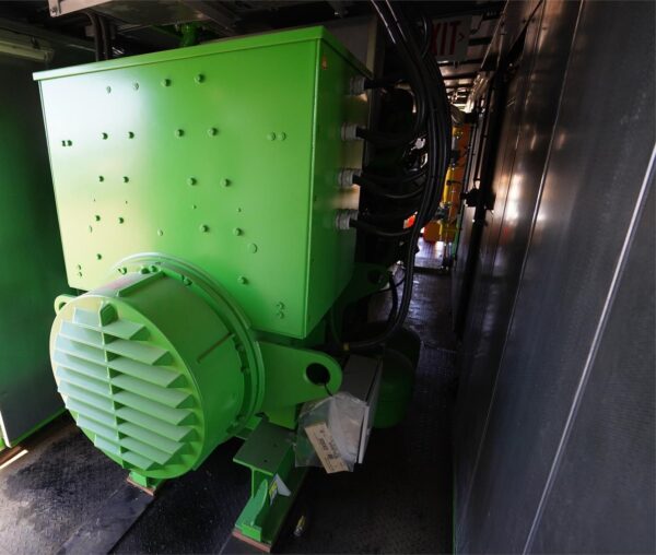 generator end side