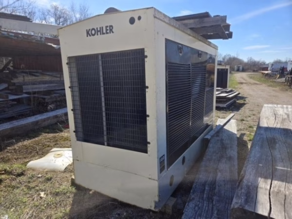 Natural Gas Generator in Enclosure